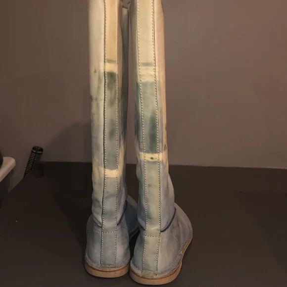 Trans-Parents Tall boots - Picture 4 of 4
